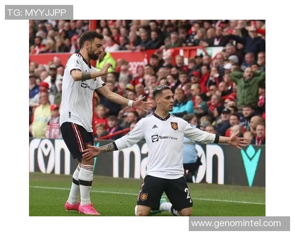 奥斯纳布鲁克迎战曼联期待精彩对决双方球迷热情高涨助阵球队争胜 奥斯纳布鲁克迎战曼联期待精彩对决双方球迷热情高涨助阵球队争胜