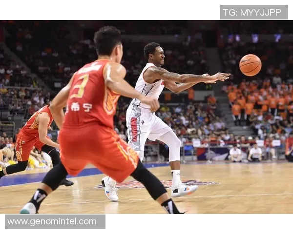 广东队迎战深圳马可波罗全力争胜展现篮球魅力与团队精神